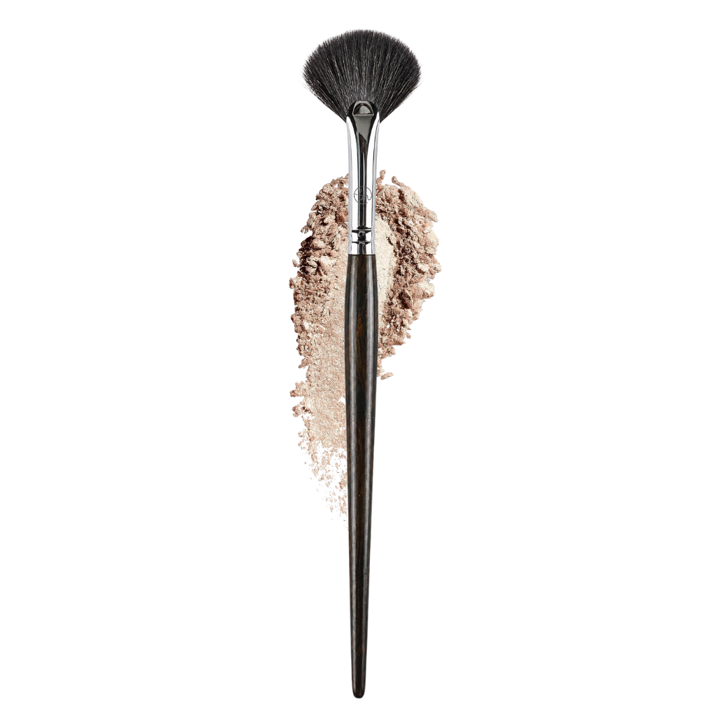 Cọ Quạt Highlight Và Má Hồng Lông Mềm BH Cosmetics Fan Highlighter Brush BH519